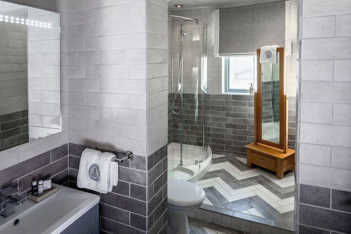 Bath Interior
