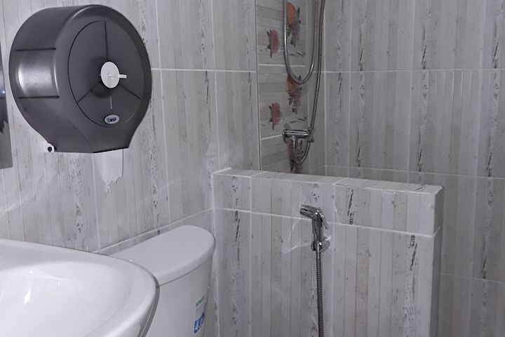 Clean Restrooms