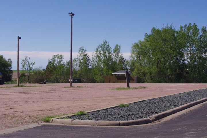 Property Grounds 41 of 58