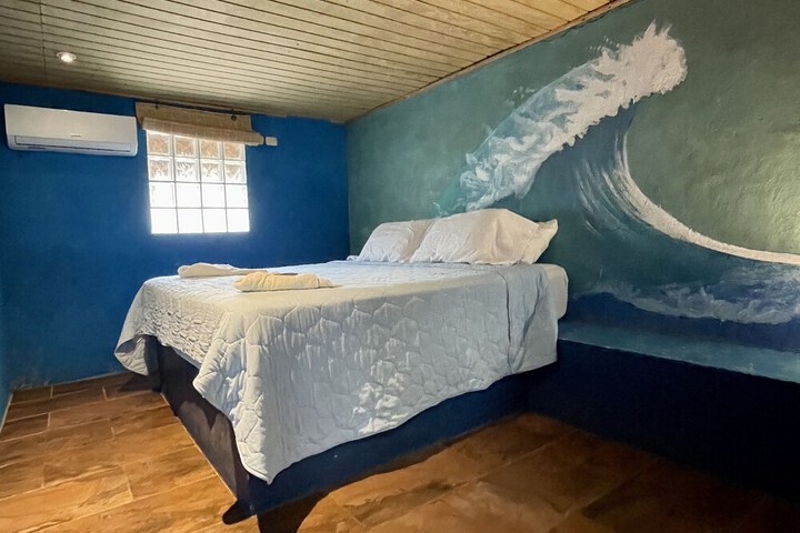 Room 18 of 127