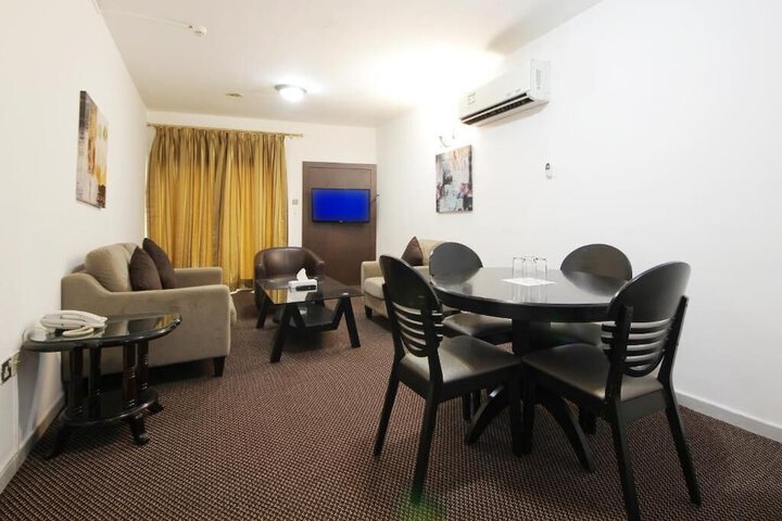 Room 26 of 39