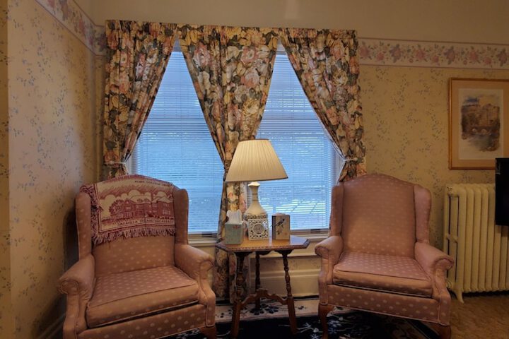 Room 30 of 80