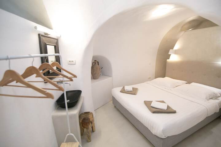 Room 17 of 40