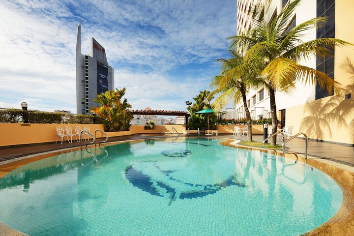 Pool Hotel