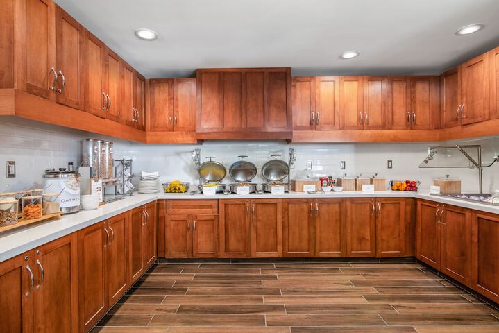 Breakfast area