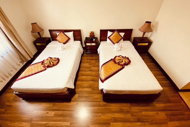 Room 27 of 55