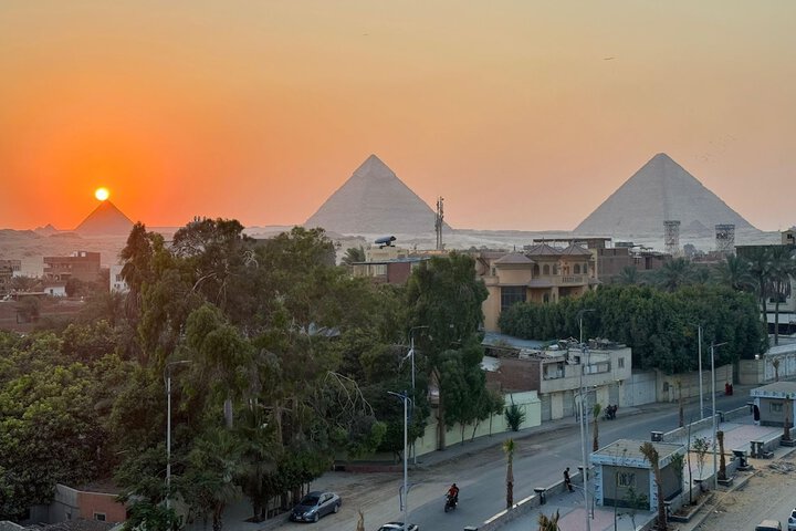 Remal Pyramids Hotel