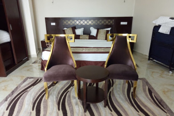 Room 30 of 59