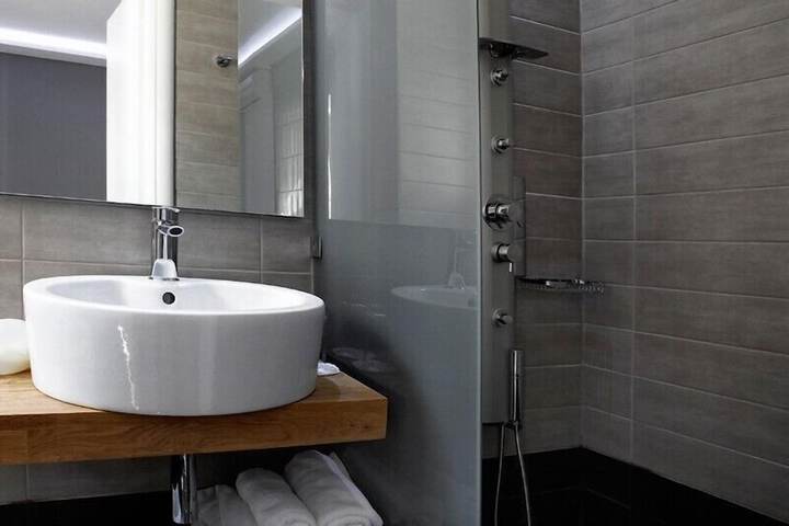 Bath Interior