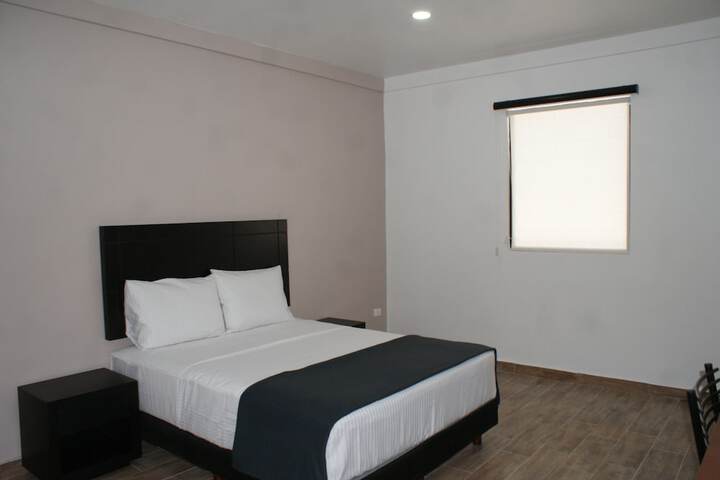 Room 6 of 15
