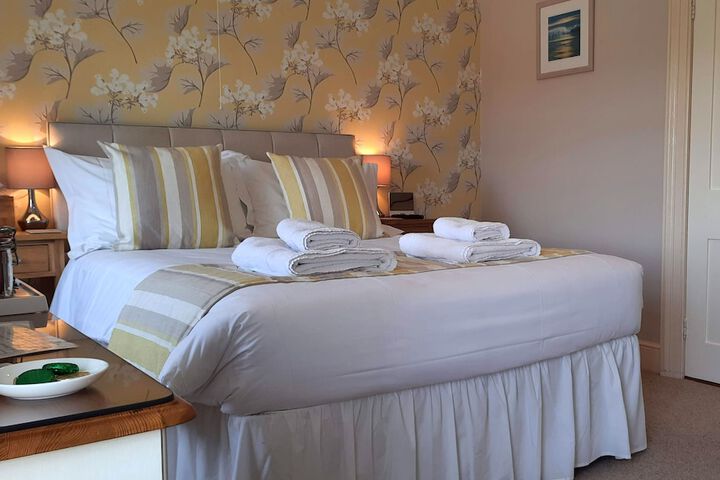 Room 4 of 46