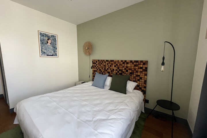 Room 9 of 55