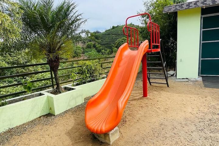 Childrens Activities 69 of 96