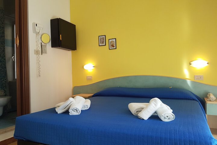 Room 25 of 56