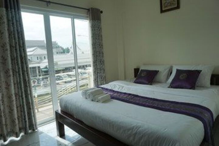Room 20 of 49
