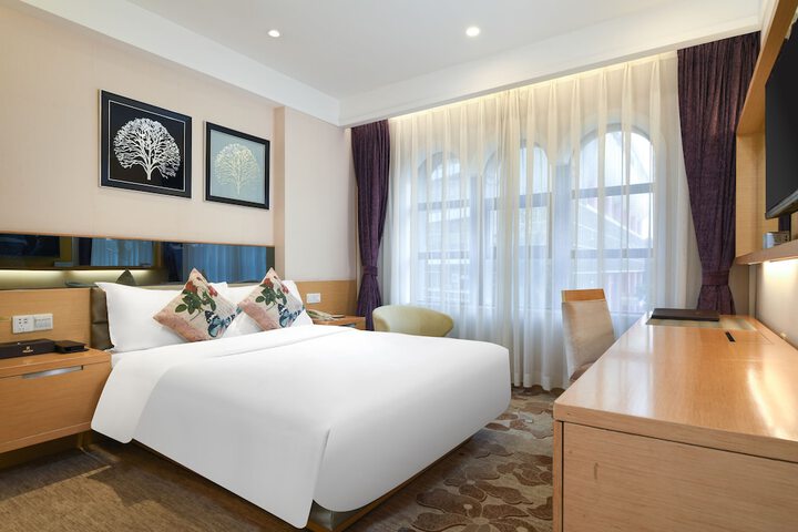 Room 21 of 70