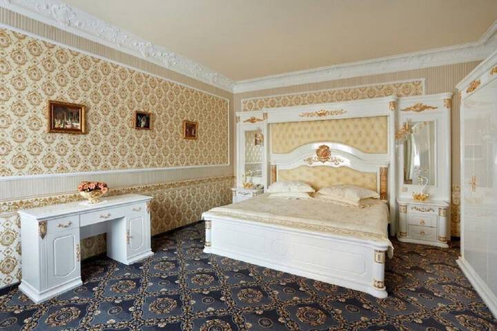 Room 41 of 91