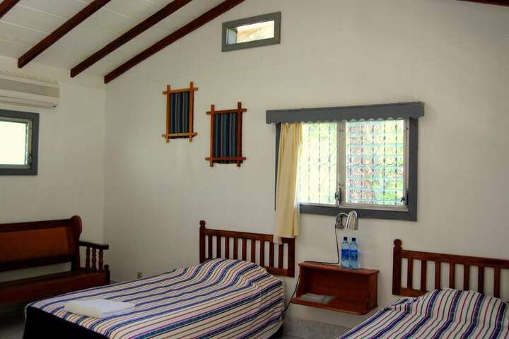 Room 10 of 60