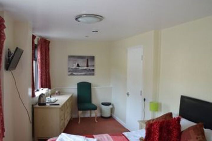 Room 20 of 49