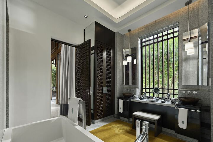 Room 20 of 63