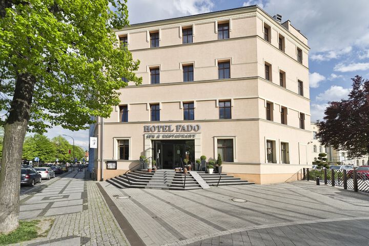 Hotel Fado Spa &  Restaurant in Swidnica