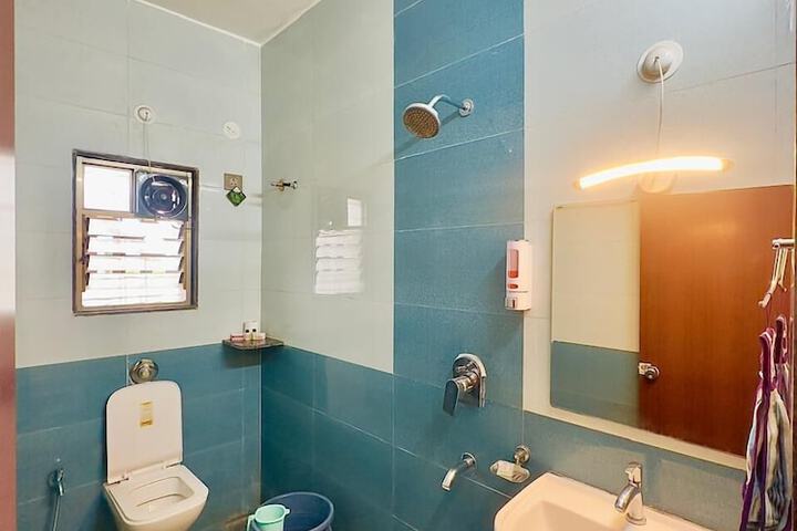 Room 17 of 21