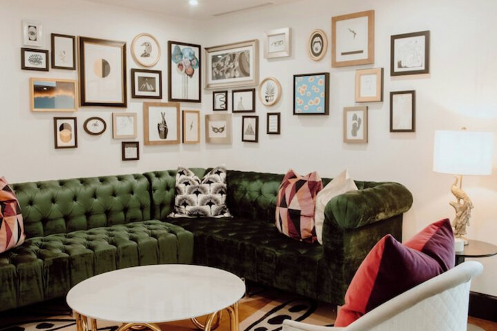 Entrance & Lobby