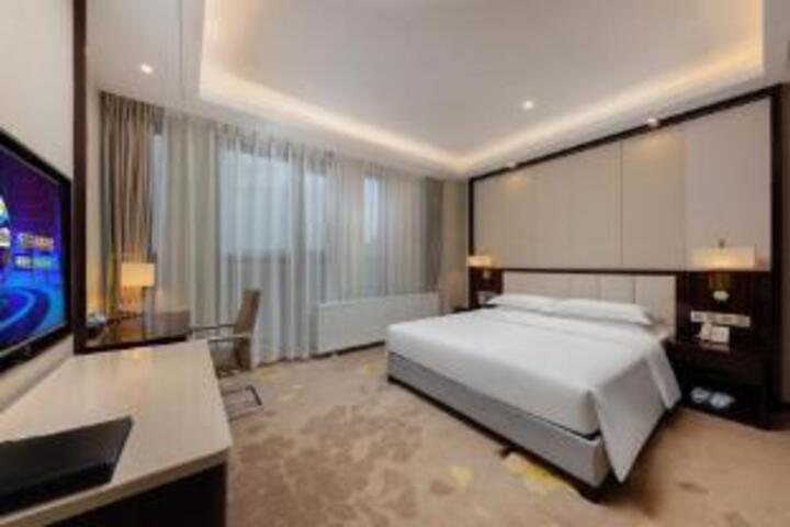 Room 21 of 23