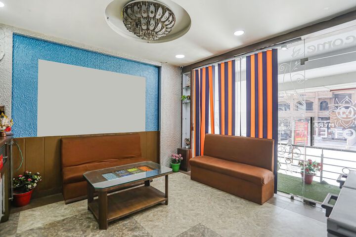 Hotel Interior 6 of 19