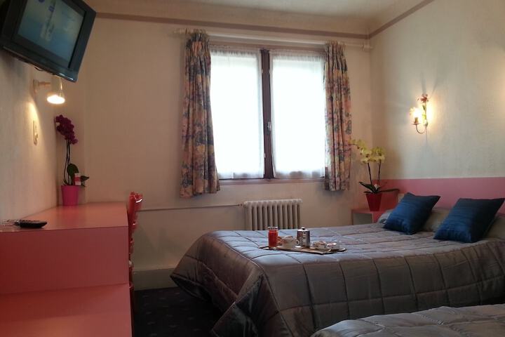 Room 16 of 45
