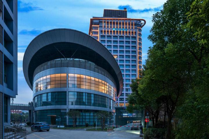 Hanting Hotel Shanghai Anting Subway Station