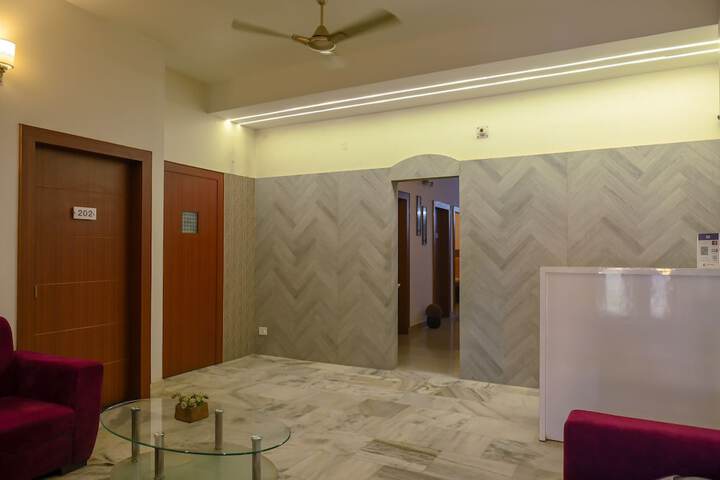 Hotel Interior 5 of 94