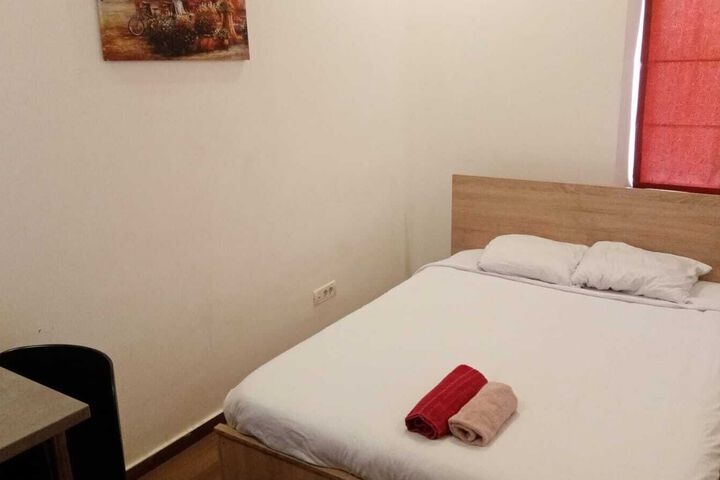 Room 82 of 86