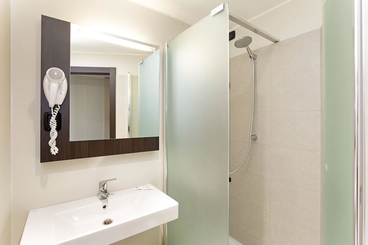 Bathroom Interior Photo