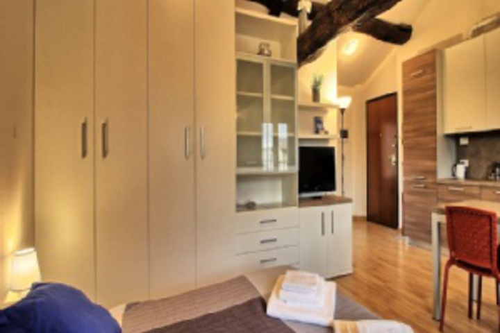 Room 201 of 528