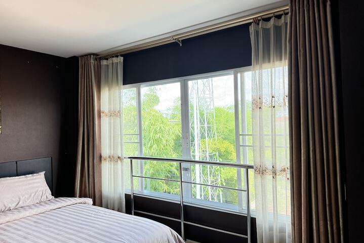 Room 54 of 95