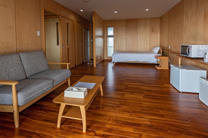 Room 28 of 56