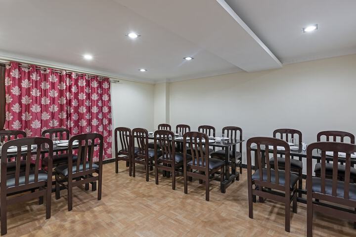 Room 26 of 38