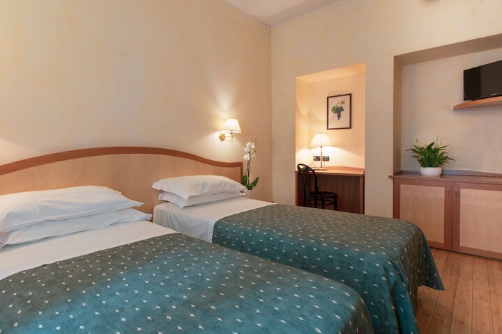 Room 20 of 30