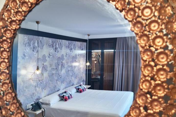 Hotel Suites Moma Centro