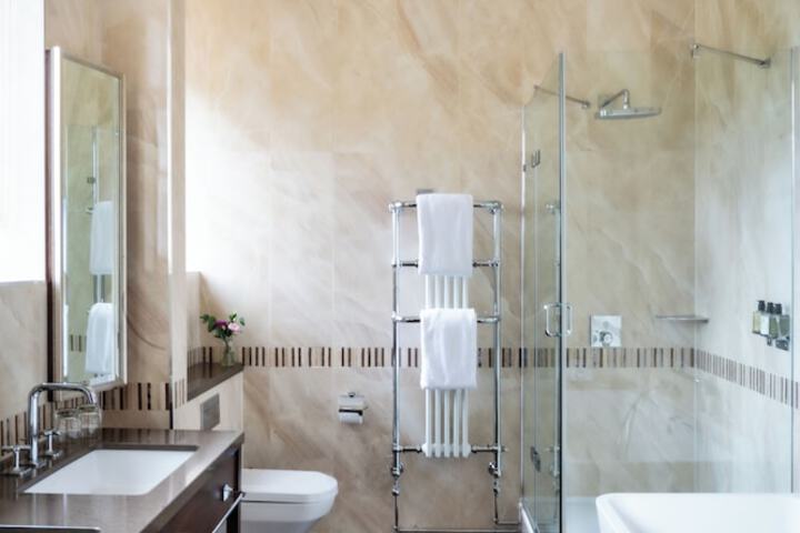 Bath Interior