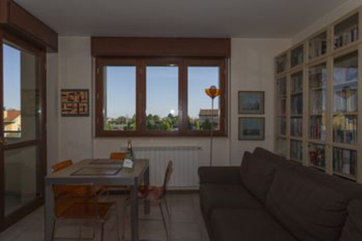 Room 15 of 18