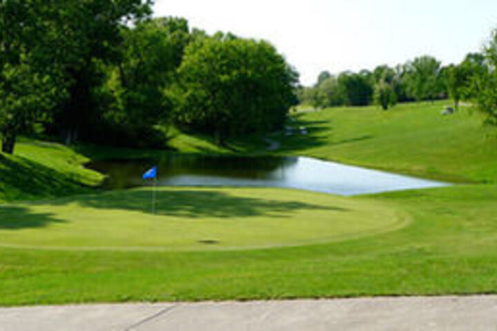 Golf 8 of 43