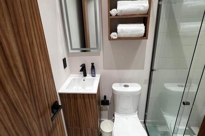 Room 16 of 29