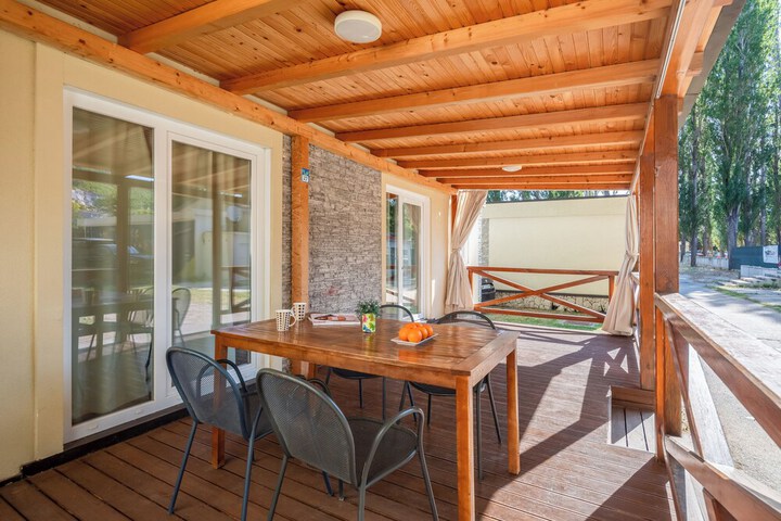 Terrace/Patio 44 of 71