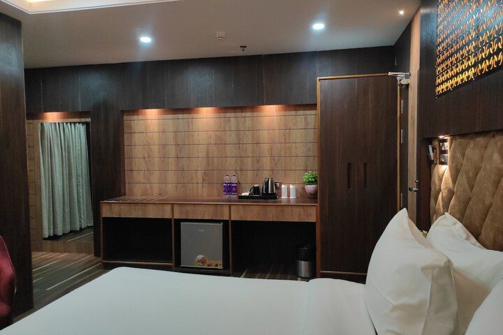 Room 58 of 110