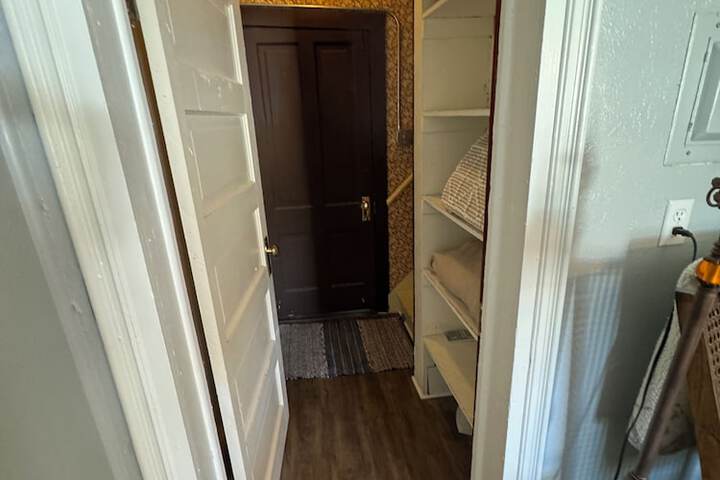 Room 13 of 53