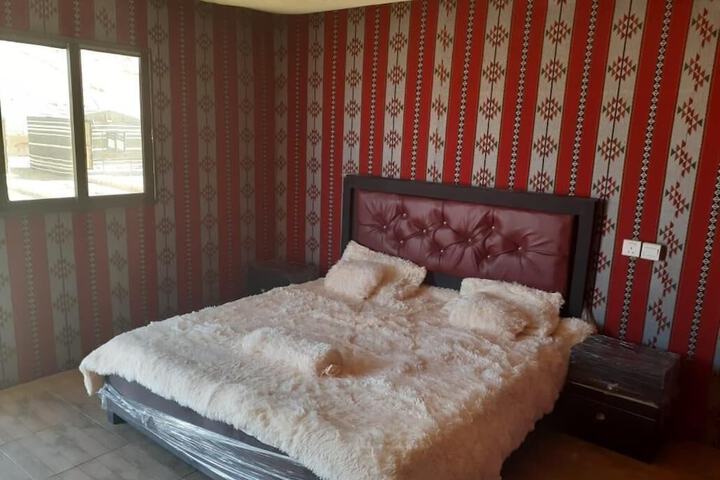 Room 9 of 45