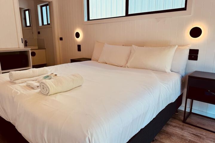 Room 30 of 78