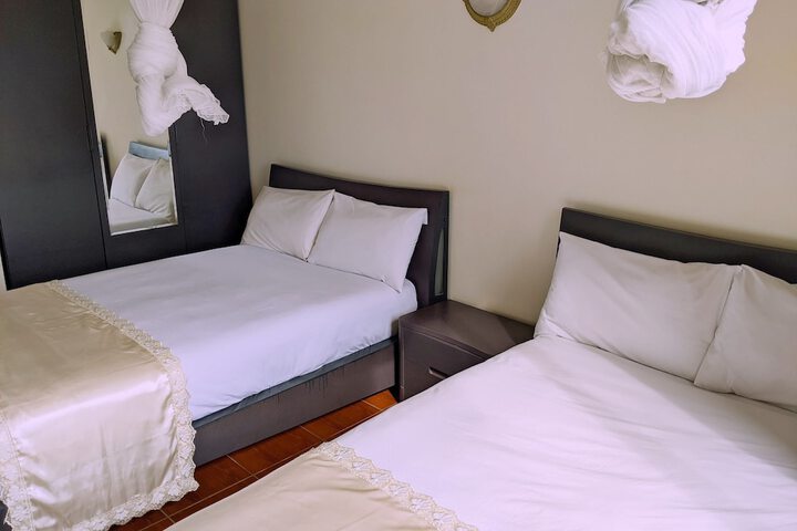 Room 5 of 71